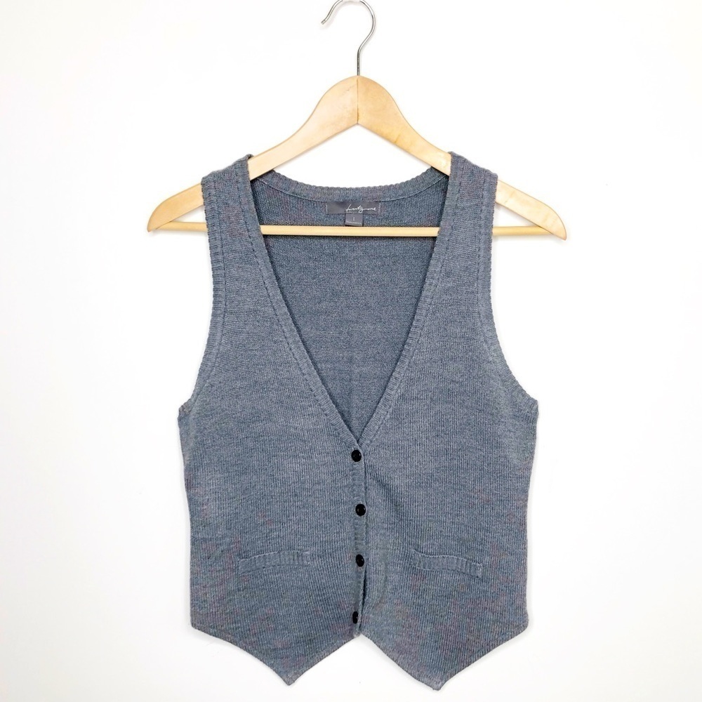 TWENTY One Gray knit button down vest.